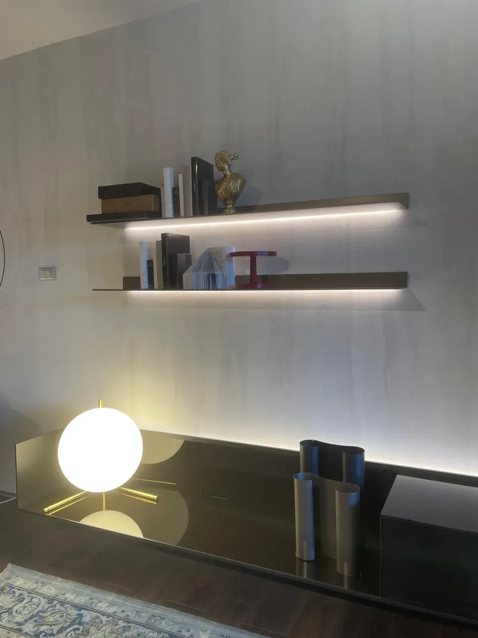 Soggiorno completo Rimadesio parete completa self plan di Rimadesio in metallo a prezzo scontato