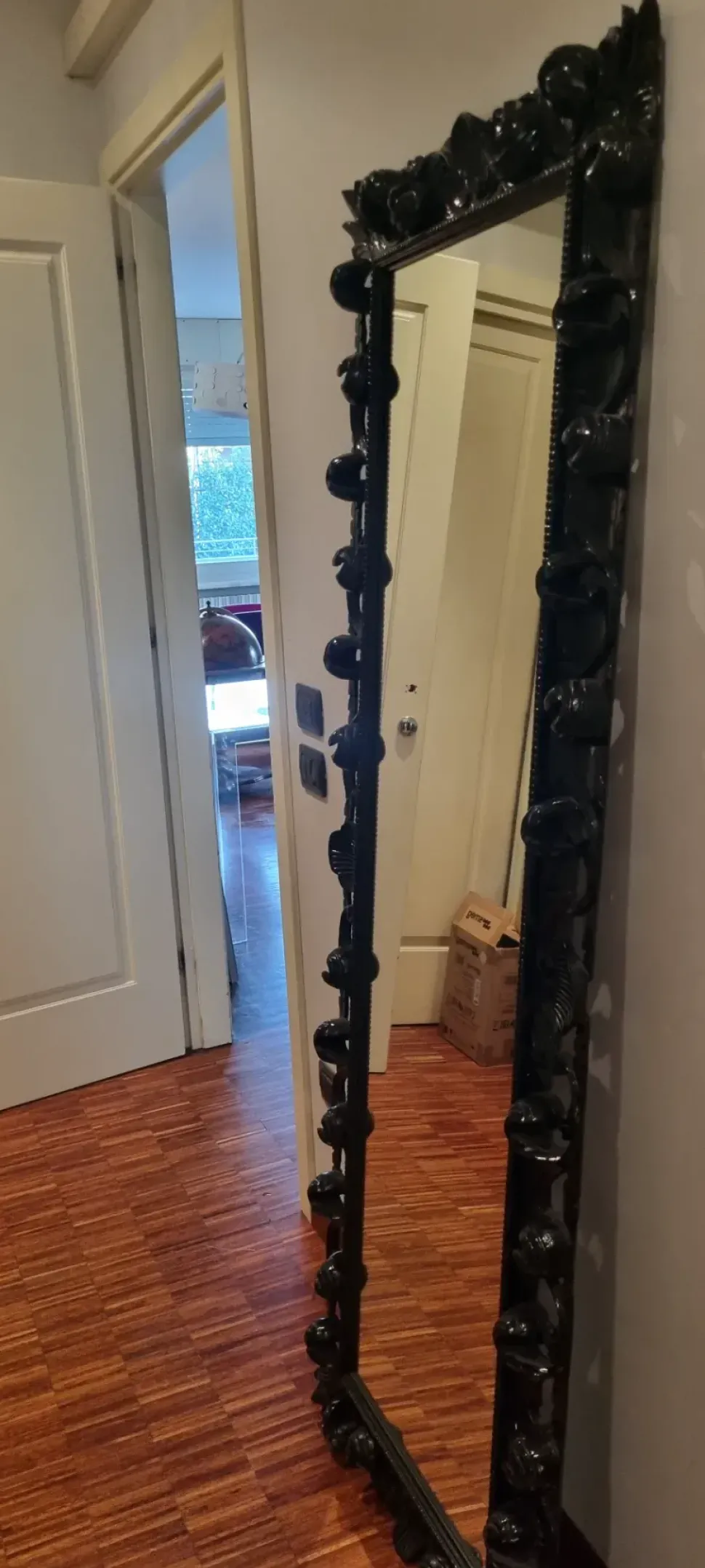 Specchiera modello Specchio chiocciola di Artigianale a prezzi outlet