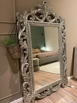 Specchiera modello Specchio di Artigianale a prezzi convenienti