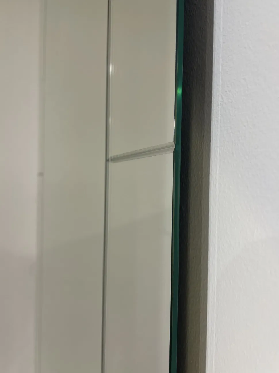 Specchiera Specchio molato con incisioni di Artigianale a prezzi scontati