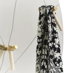 Specchiera stile design modello Specchio bastaaa in OFFERTA OUTLET