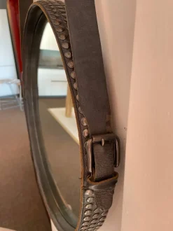 Specchiera stile design modello Ego studd in OFFERTA OUTLET