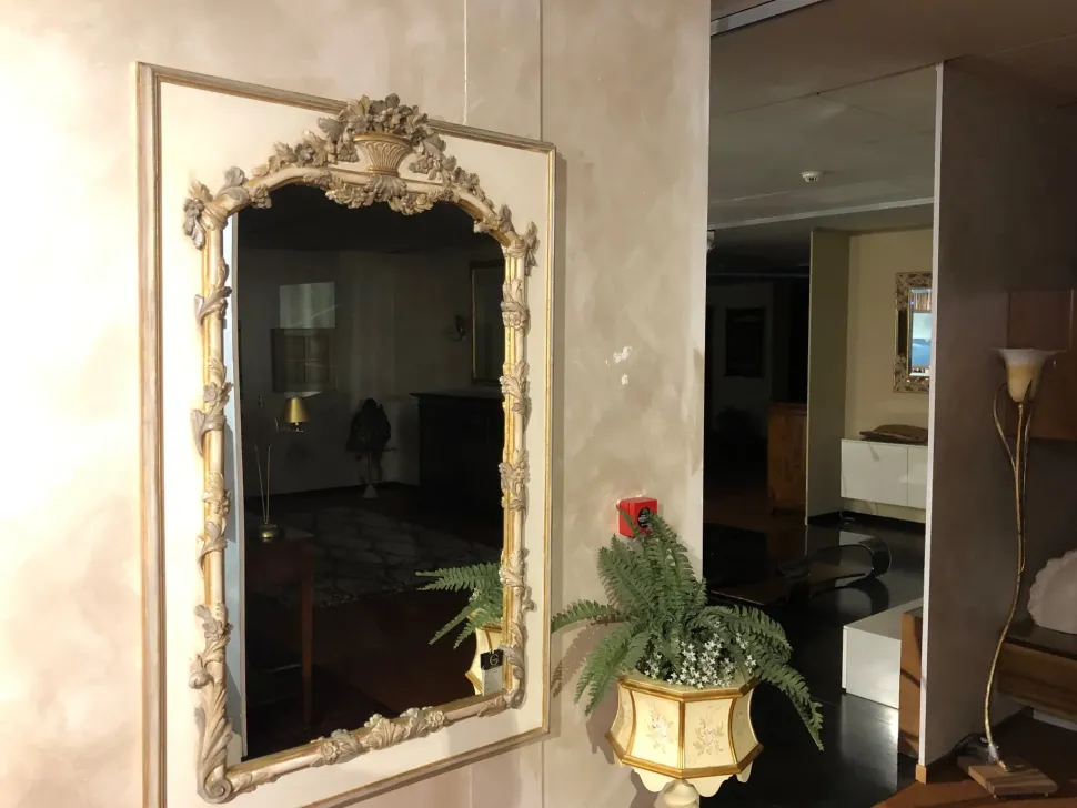 Specchio Art.644 di Chelini: lusso a prezzo Outlet.