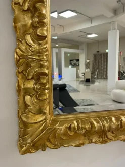 Specchio classica Specchio foglia oro di Abitare interior a prezzo scontato