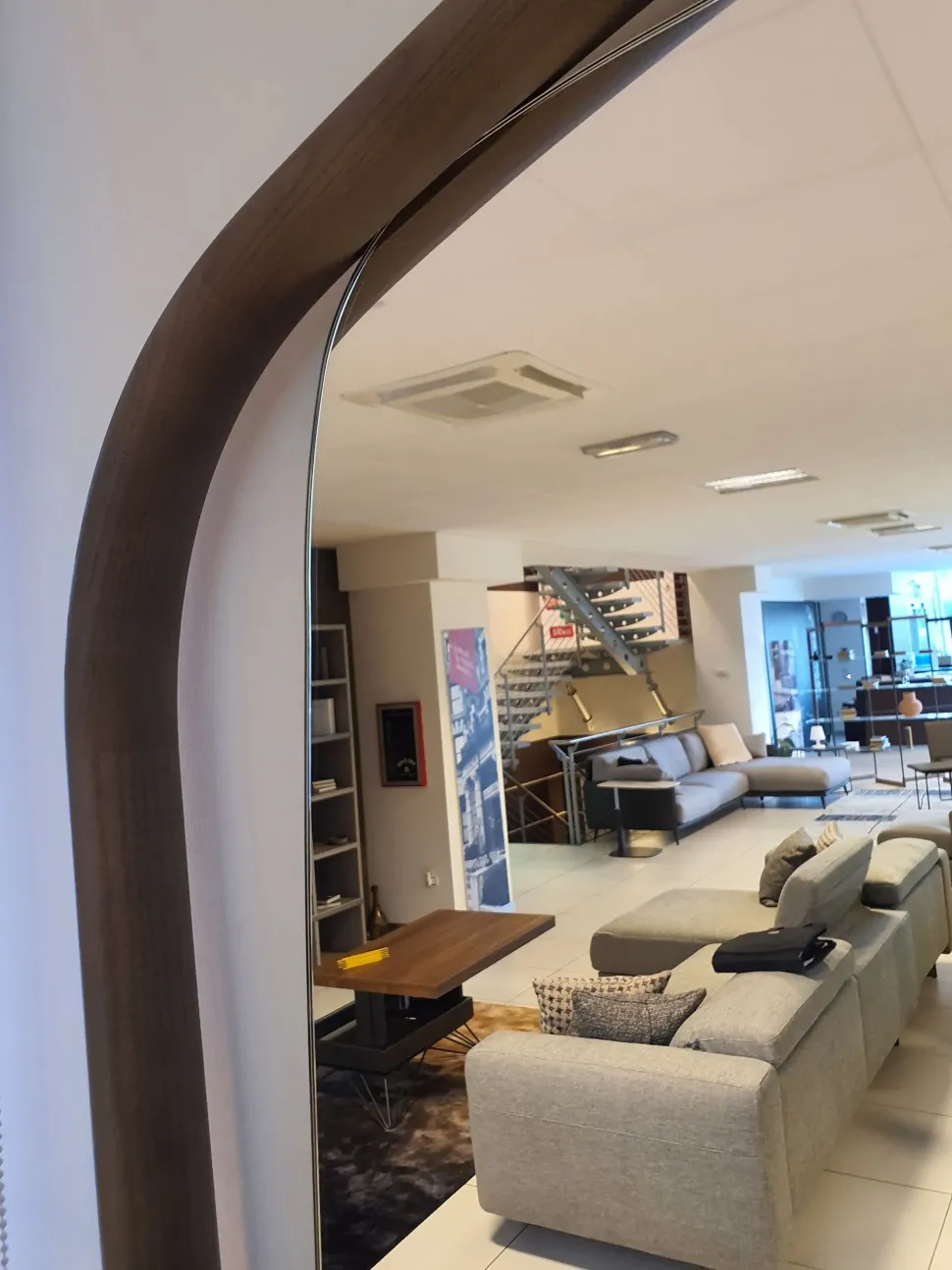 Specchio design Golden wood di Ozzio a prezzo scontato