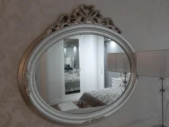 Specchio in stile classico Modello fiocco OFFERTA OUTLET