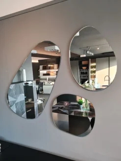 Specchio modello Pleasure di Lago in offerta