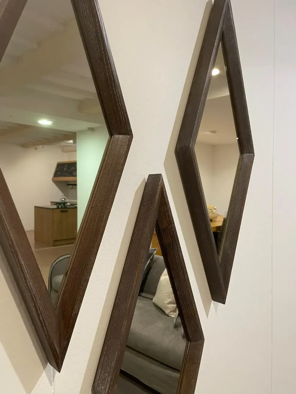 Specchio moderna Composizione specchi rombo di Artigianale in Offerta Outlet