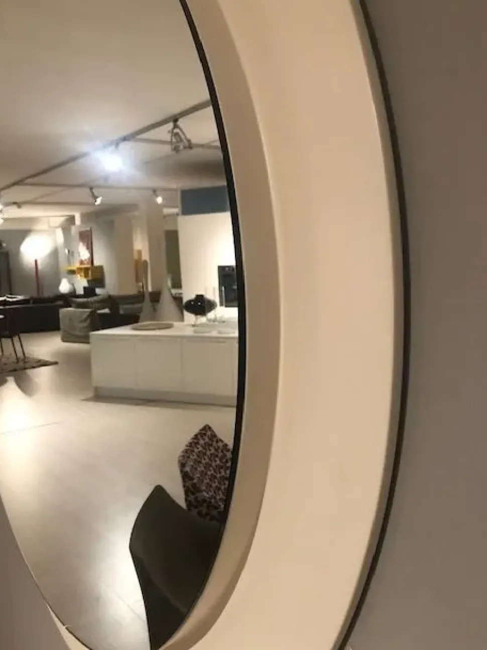 Specchio moderno 4t8 di Artigianale a prezzo Outlet