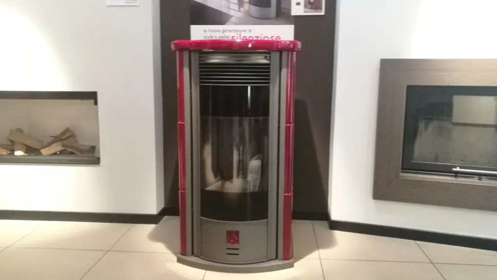 Stufa a pellet Artigianale a prezzo ribassato 45%