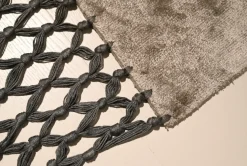 Tappeto Design modello Fringes con forte sconto