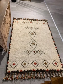 Tappeto in stile classico Ungherese Artigianale in Offerta Outlet