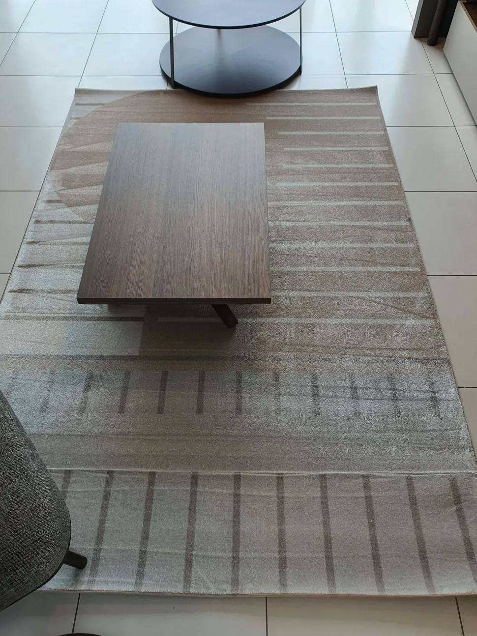 Tappeto modello Nippon rock Ditre italia in fibra sintetica a prezzo scontato