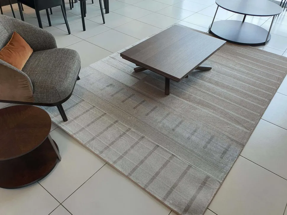 Tappeto modello Nippon rock Ditre italia in fibra sintetica a prezzo scontato