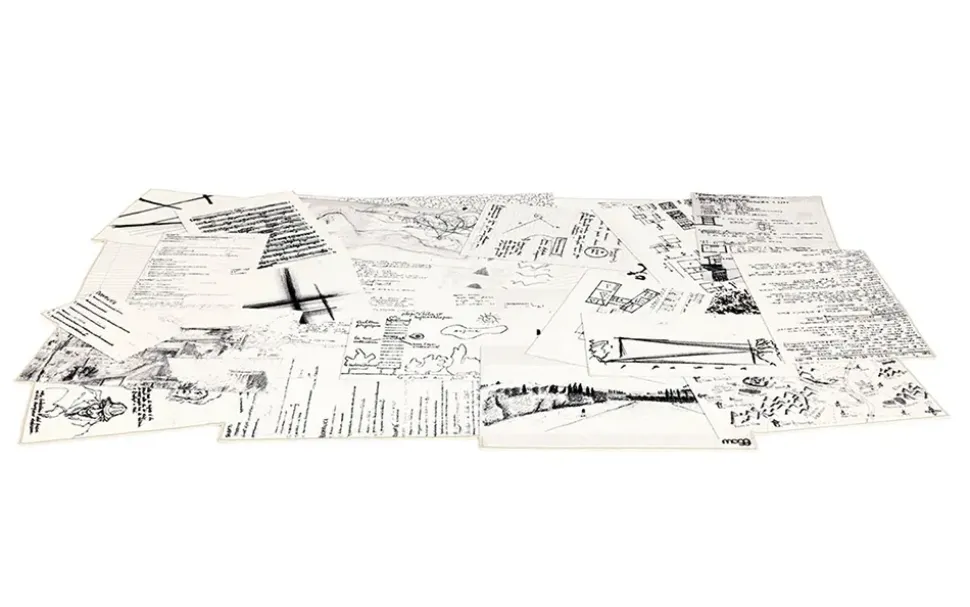 Tappeto Moderno sagomato modello Appunti a prezzi convenienti