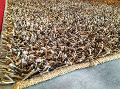 Tappeto moderno Shaggy Coren a prezzo scontato