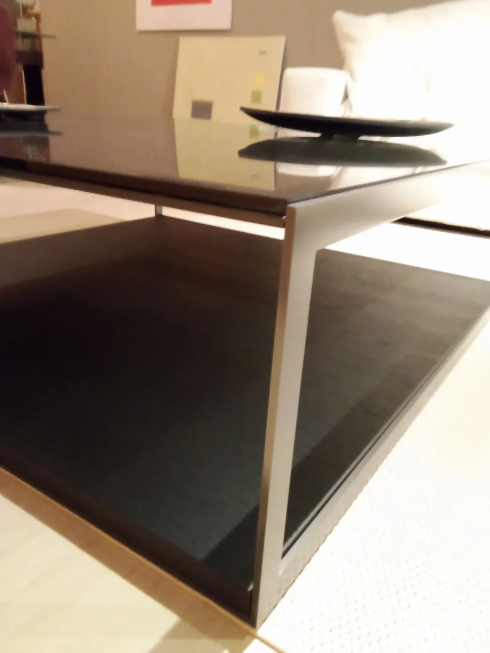 Tavolino Alisee del marchio Molteni & c a prezzi outlet - 35%