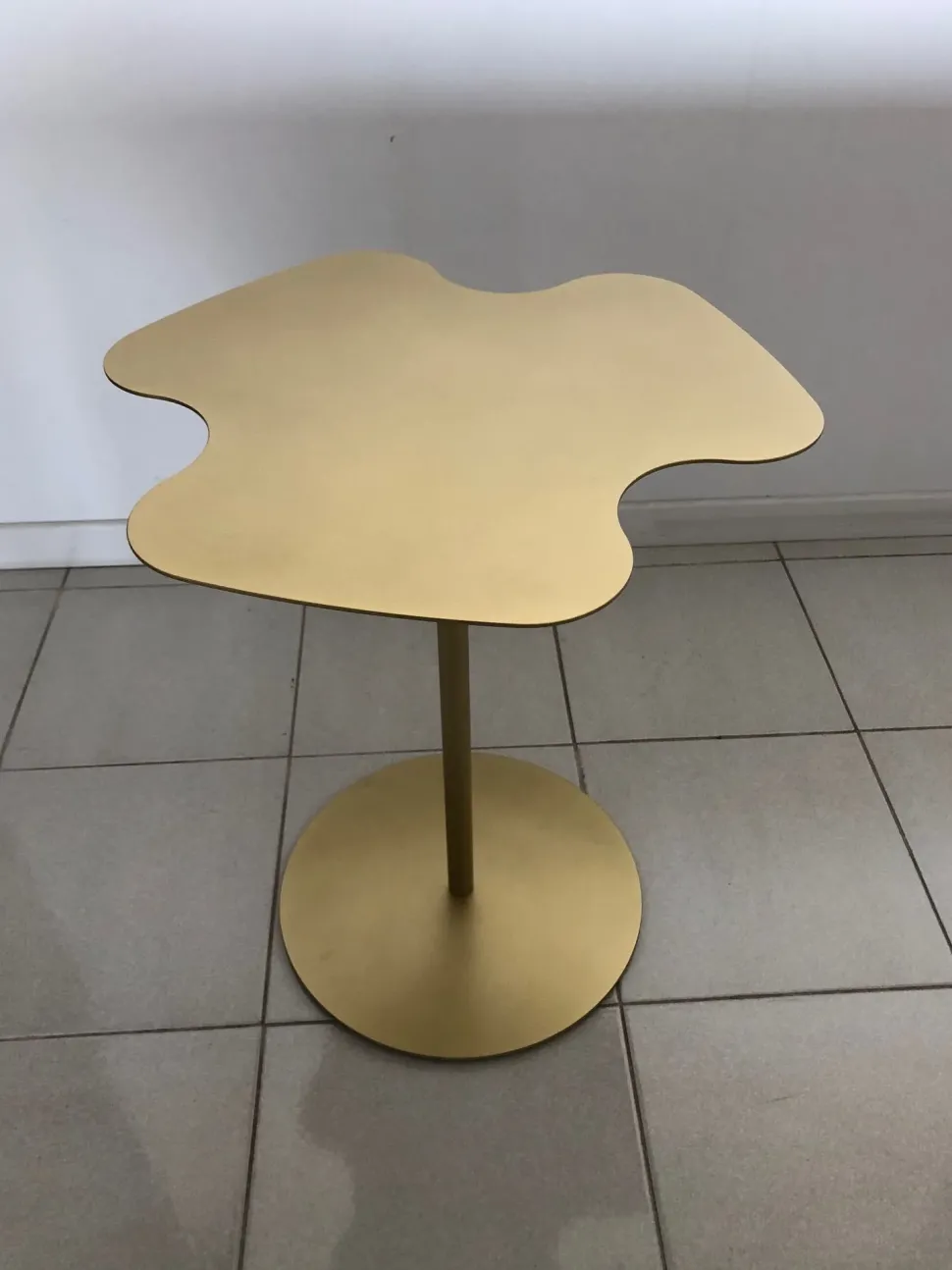 Tavolino Bontempi modello Flower in OFFERTA OUTLET