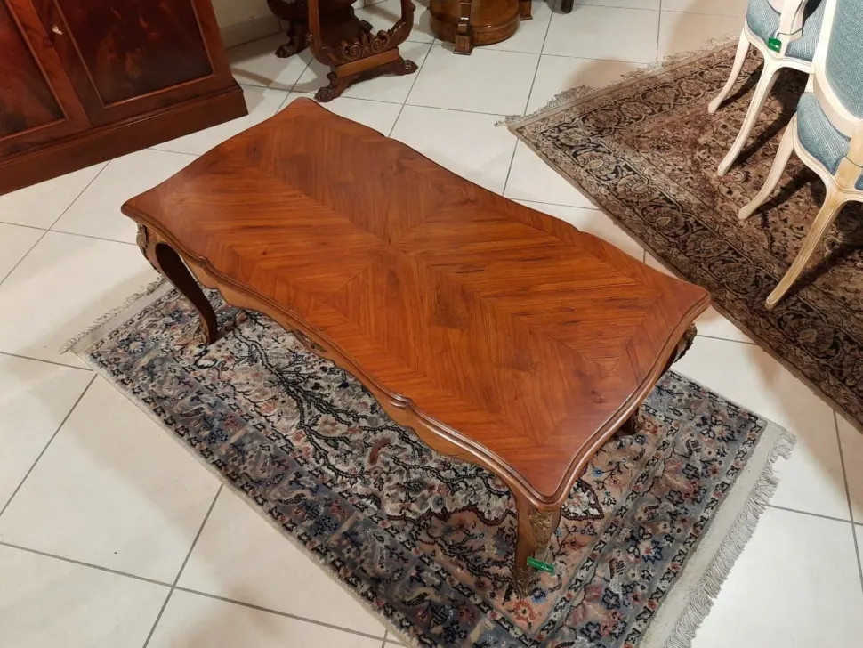 Tavolino classico In legno bois de rose di Artigianale a prezzo scontato