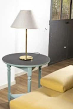 Tavolino classico Lino di Artigianale a prezzo scontato