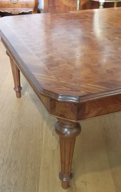 Tavolino classico Quadrato con intarsio diamante di Artigianale a prezzo scontato