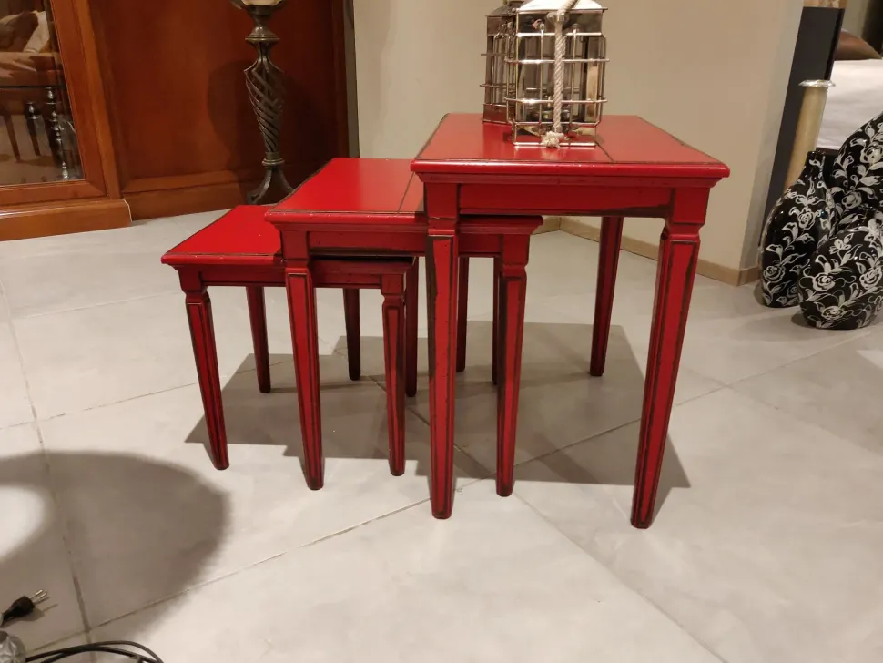 Tavolino classico Tris tavolini di Origine a prezzo scontato