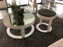 Tavolino Coppia tavolino + pouf otis in laccato opaco Frigerio sconto del 62%