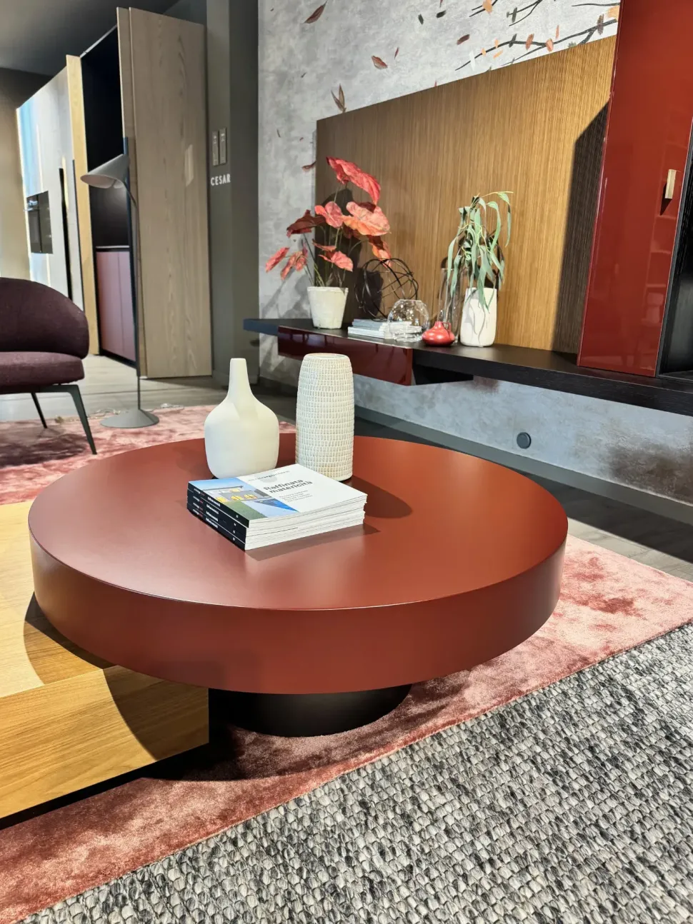 Tavolino design Dolmen di Lema a prezzo ribassato