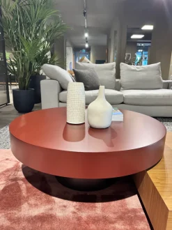 Tavolino design Dolmen di Lema a prezzo ribassato