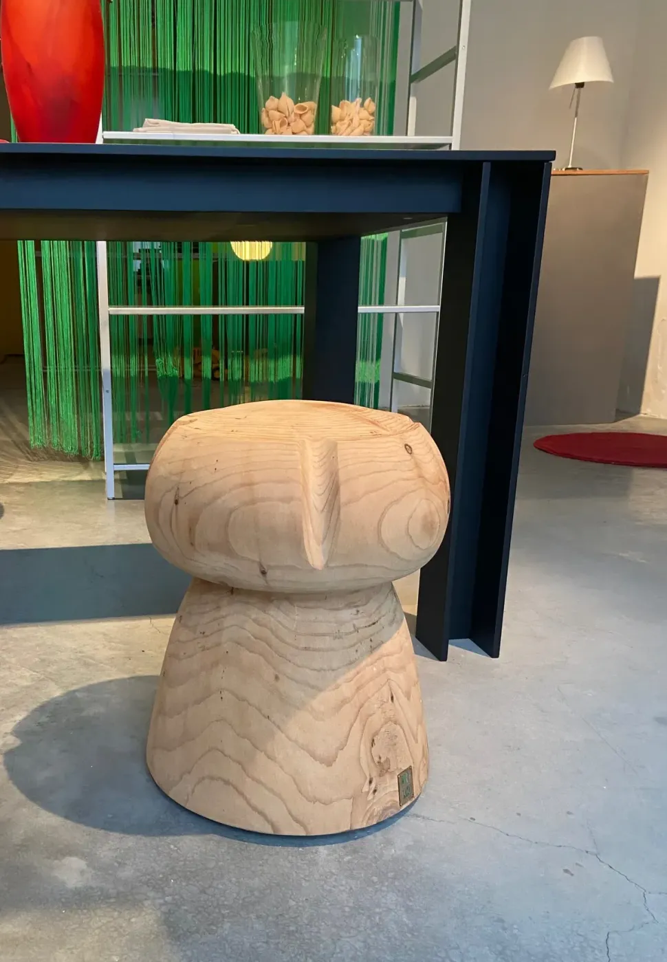 Tavolino design Miss champagne di Riva 1920 a prezzo scontato