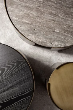 Tavolino design modello Atenae di Cantori scontato