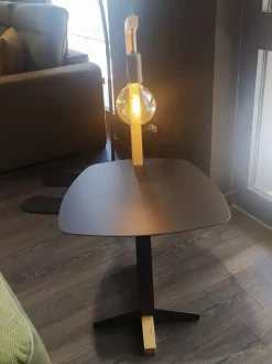 Tavolino design Pinocchio naturale di Egoitaliano a prezzo ribassato