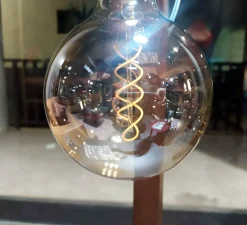 Tavolino design Pinocchio naturale di Egoitaliano a prezzo ribassato