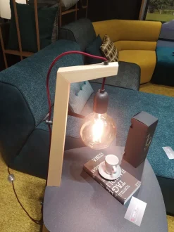 Tavolino design Pinocchio naturale di Egoitaliano a prezzo ribassato