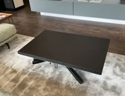 Tavolino design Suegiù trasformabile di Ozzio a prezzo ribassato