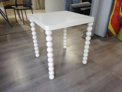 Tavolino Gambe intarsiate dell'azienda Flou con forte sconto