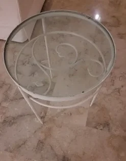 Tavolino in stile design modello Ziro di Artigianale a prezzi imbattibili