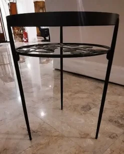 Tavolino in stile design modello Ziro di Artigianale a prezzi imbattibili