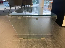 Tavolino in stile moderno modello    di Collezione esclusiva a prezzi imbattibili