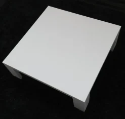 Tavolino M650 dell'azienda Artigianale a prezzi convenienti