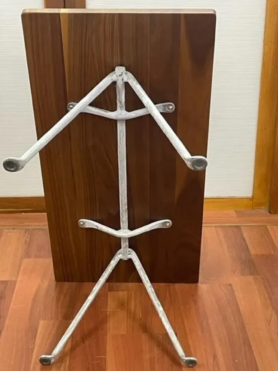 Tavolino Magis modello Tavolino piano noce americano officina magis in OFFERTA OUTLET