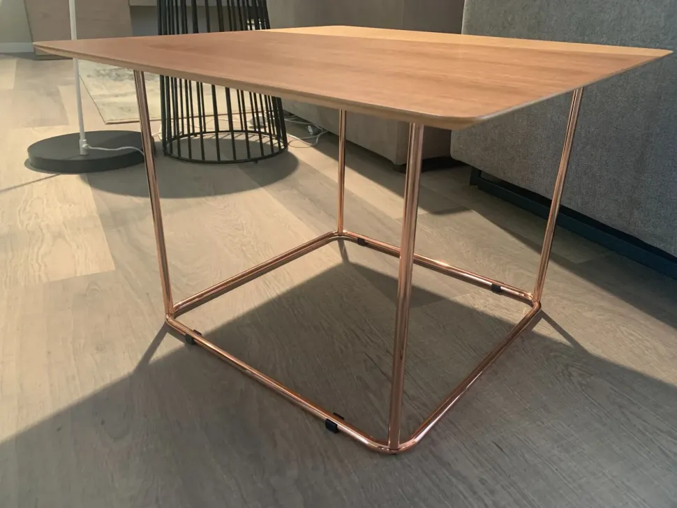 Tavolino modello Aitana di La forma a prezzo scontato