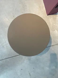 Tavolino modello Bob di Poltrona frau a prezzo scontato