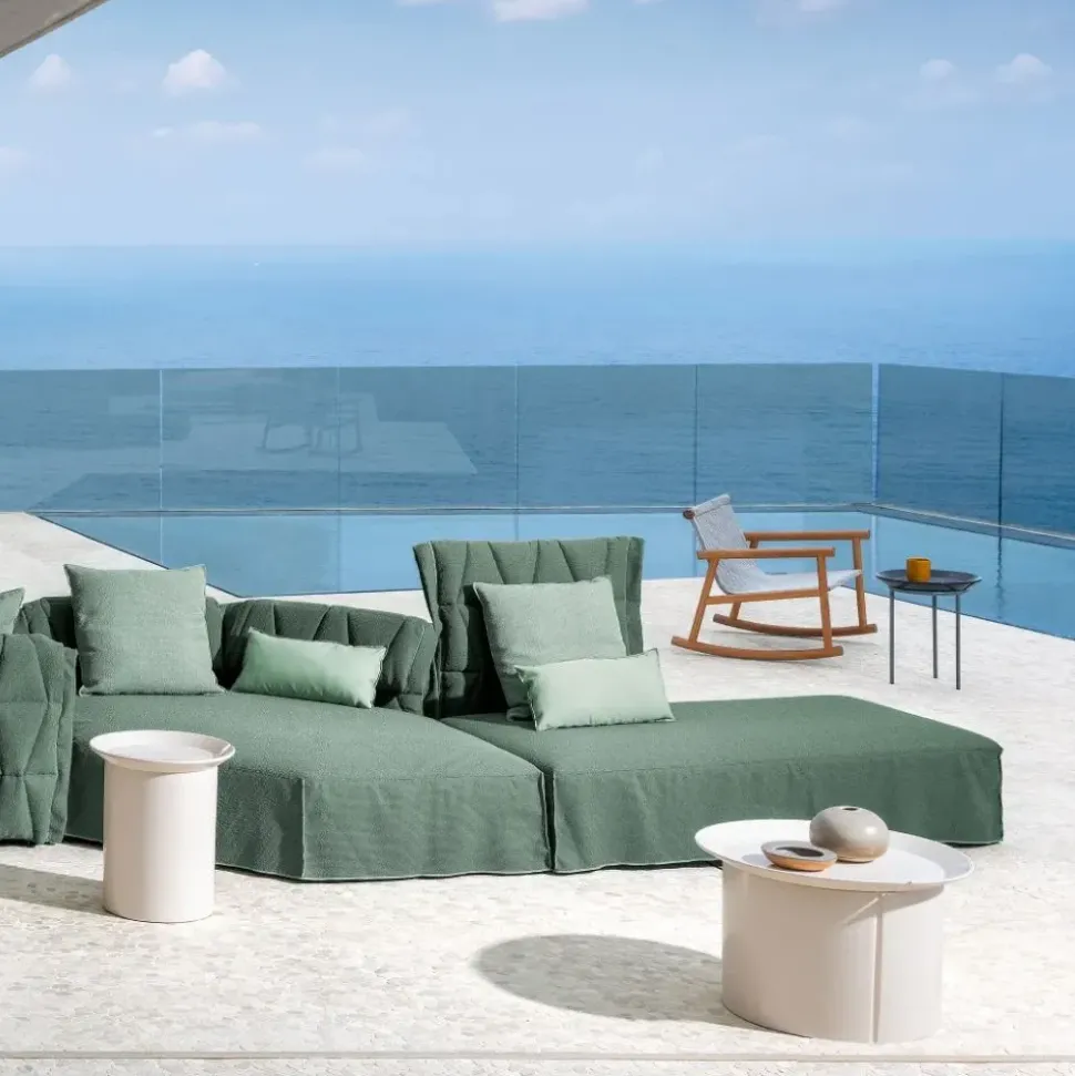 Tavolino modello Brise 44 di Gervasoni a prezzo ribassato