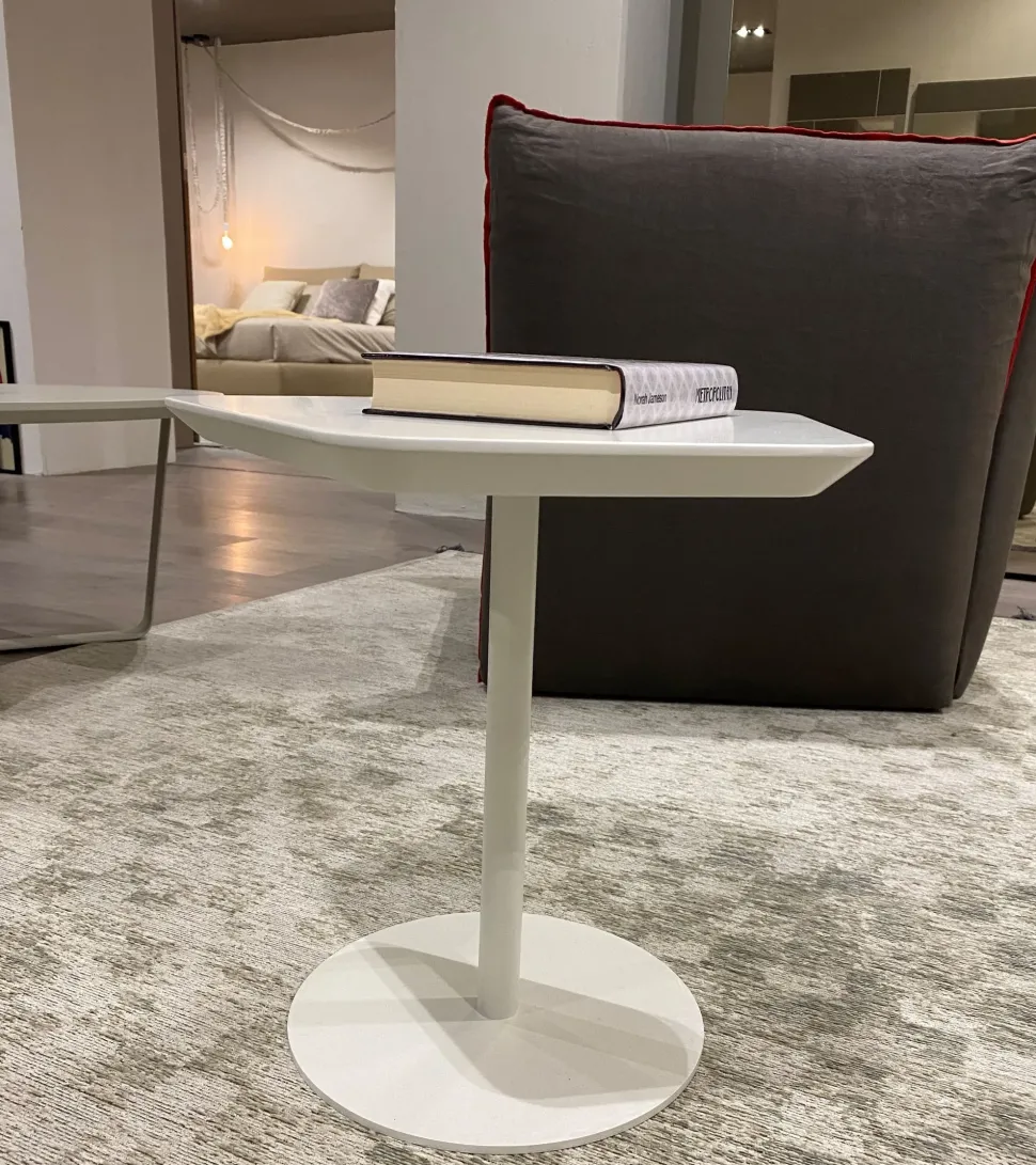 Tavolino modello Caruso di Tomasella a prezzo ribassato