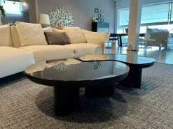 Tavolino modello Ernest di Poliform a prezzo ribassato