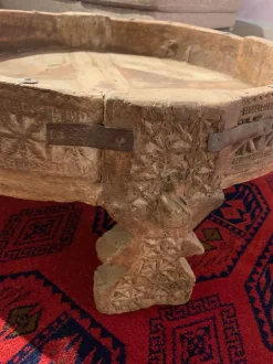 Tavolino modello Etnico di Zr a prezzo ribassato