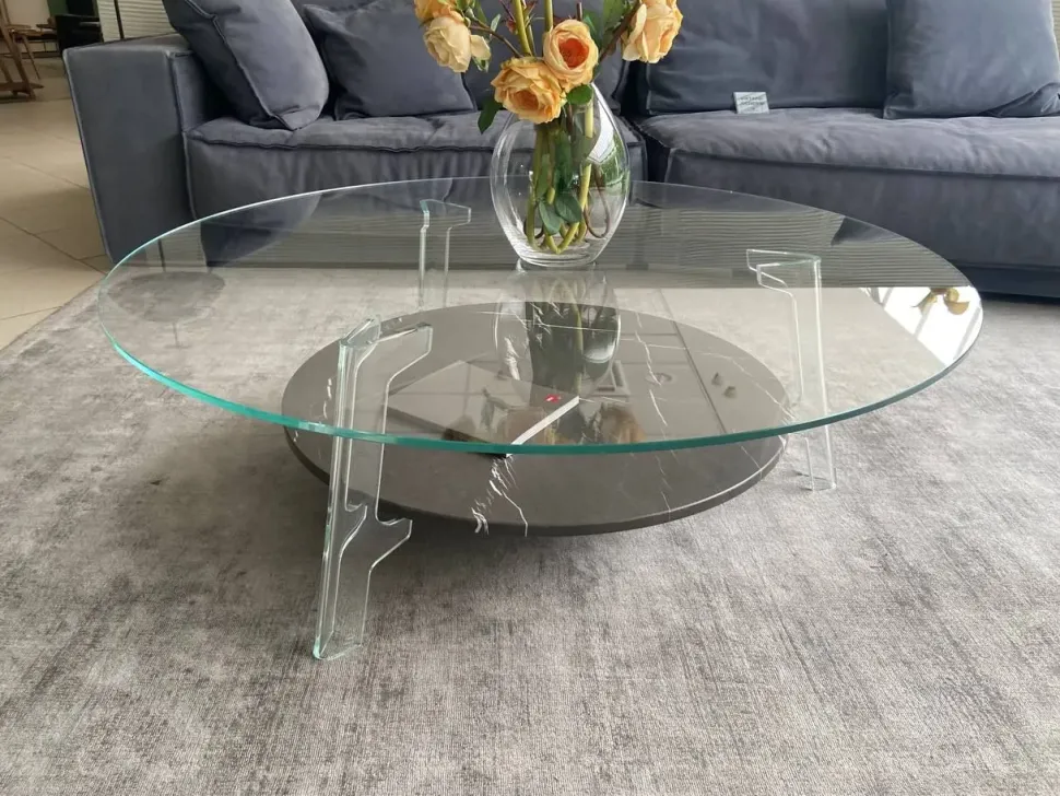 Tavolino modello Flute di Fiam a prezzo ribassato