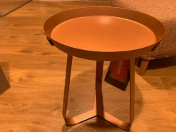 Tavolino modello High  di Bonaldo a prezzo ribassato