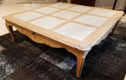 Tavolino modello Louise marie di Artigianale a prezzo scontato